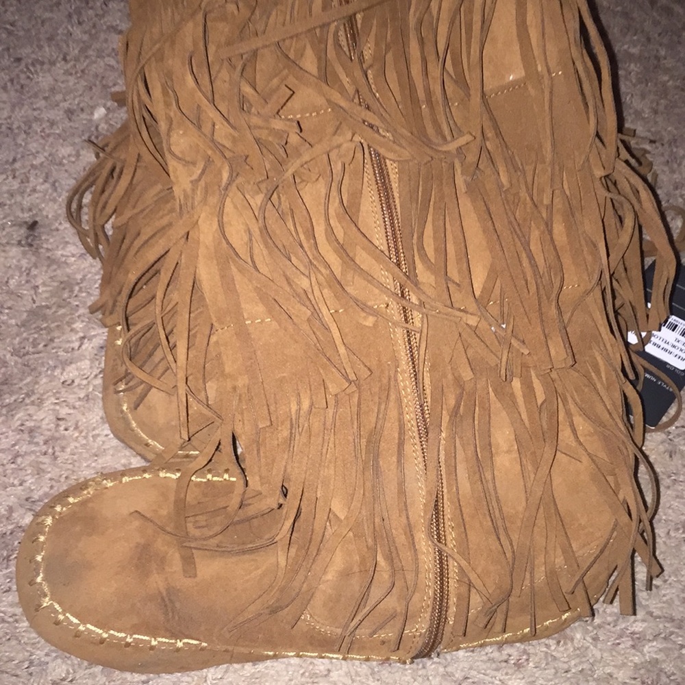 Fringe Boots